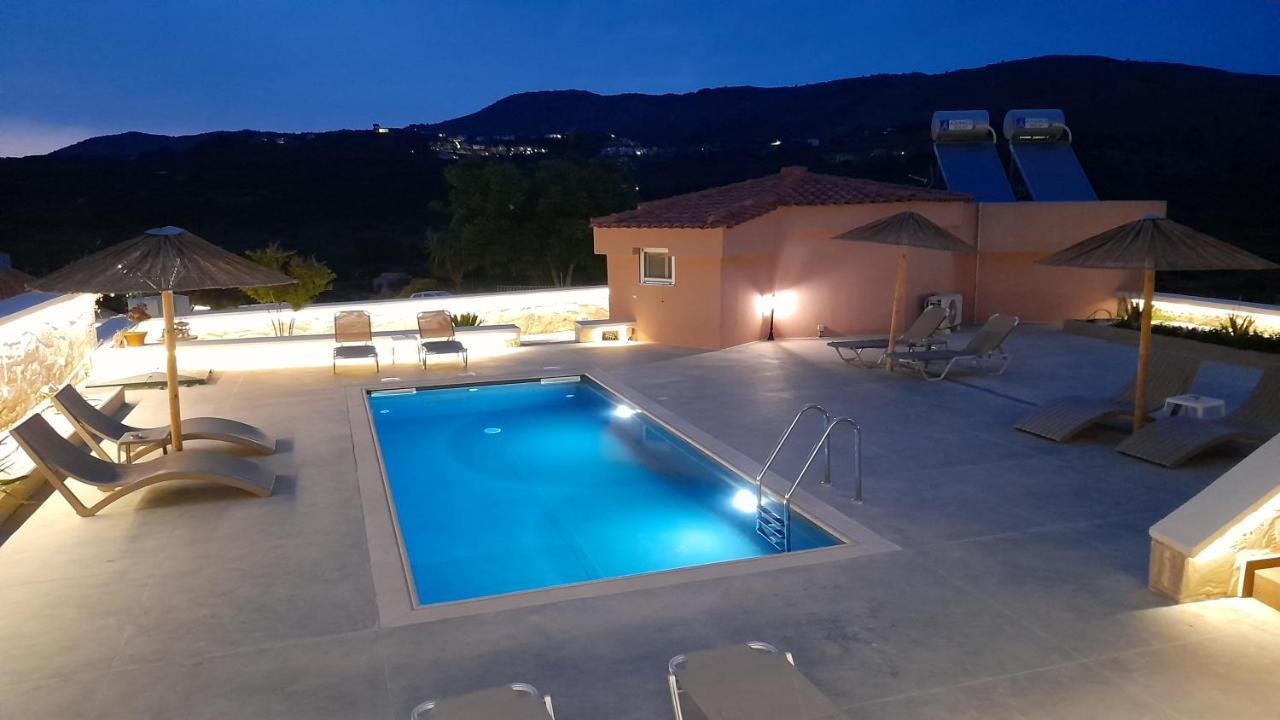 Georgioupoli Studio 2 With A Pool And Lake Views Kültér fotó