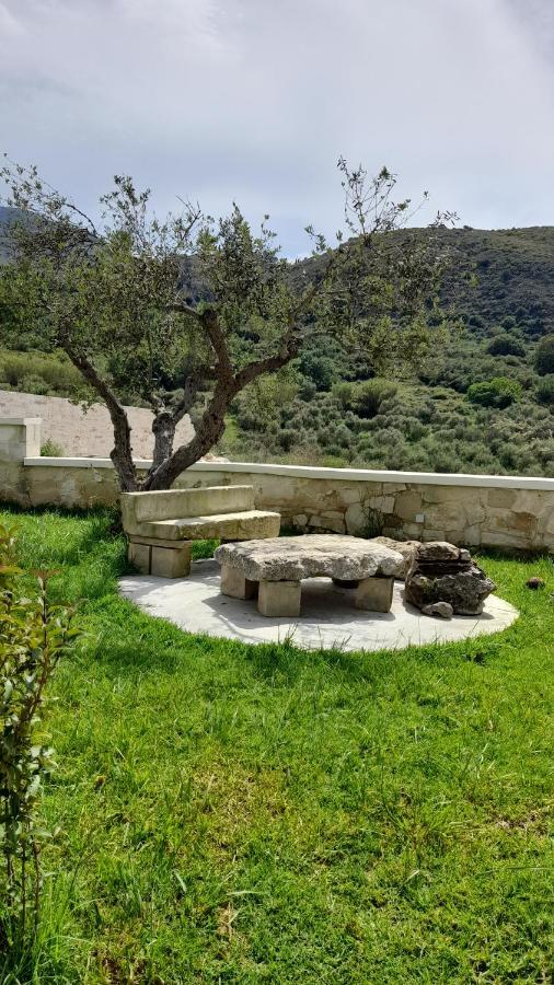 Georgioupoli Studio 2 With A Pool And Lake Views Kültér fotó