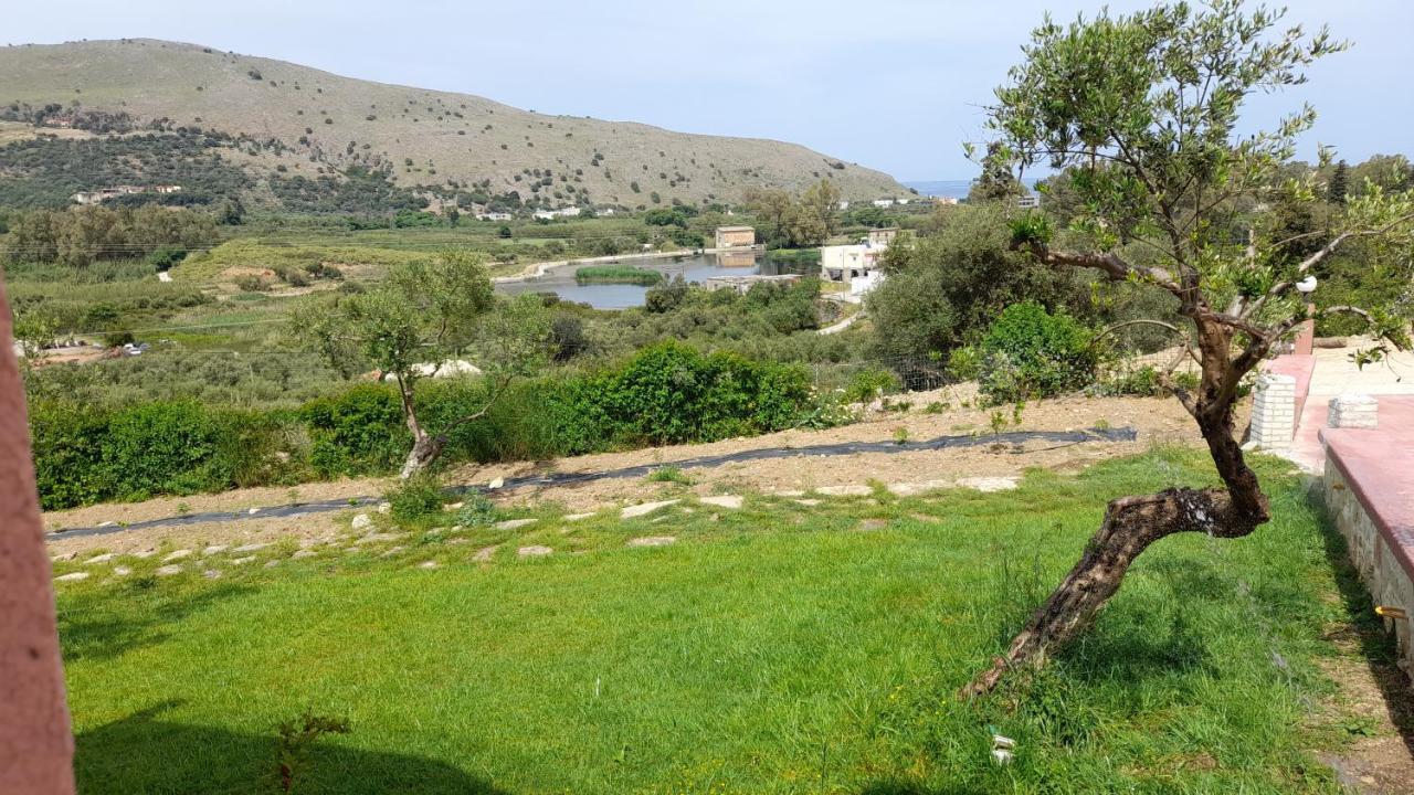 Georgioupoli Studio 2 With A Pool And Lake Views Kültér fotó